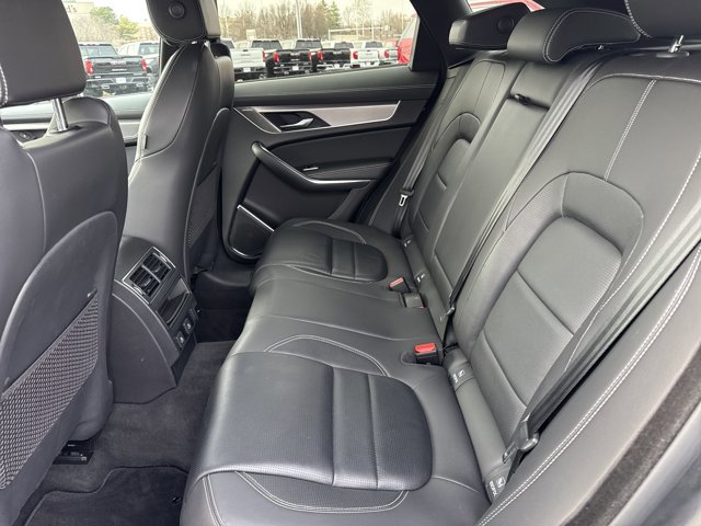 Used 2024 Jaguar F-PACE R-Dynamic S image 6