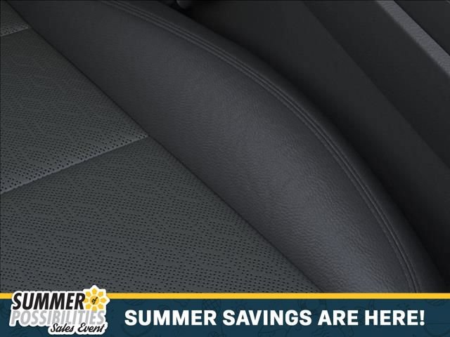 New 2026 Chevrolet Equinox LT w/ Convenience Package II FWD image 21