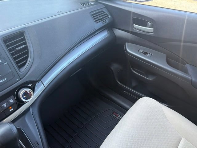 Used 2015 Honda CR-V LX image 32