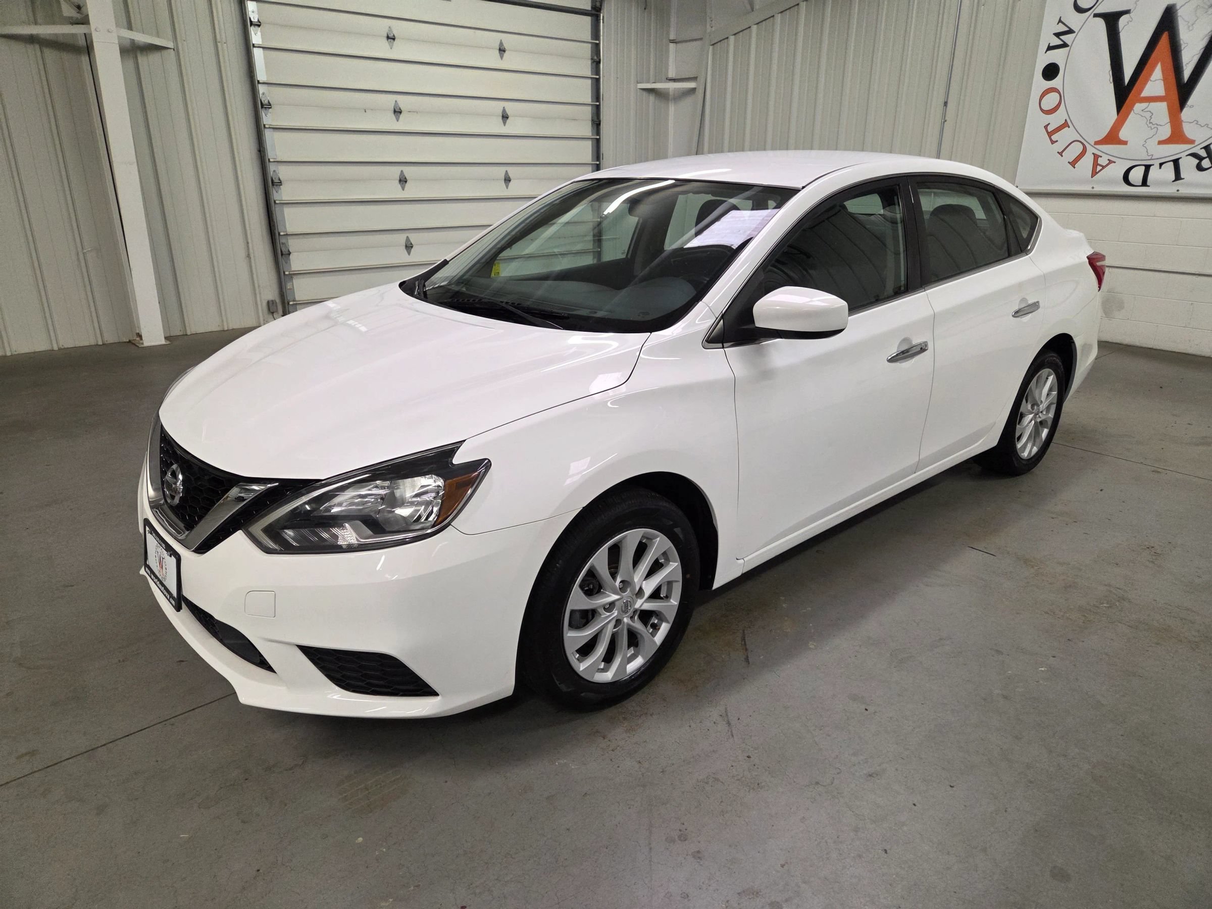 Used 2019 Nissan Sentra SV FWD image 2