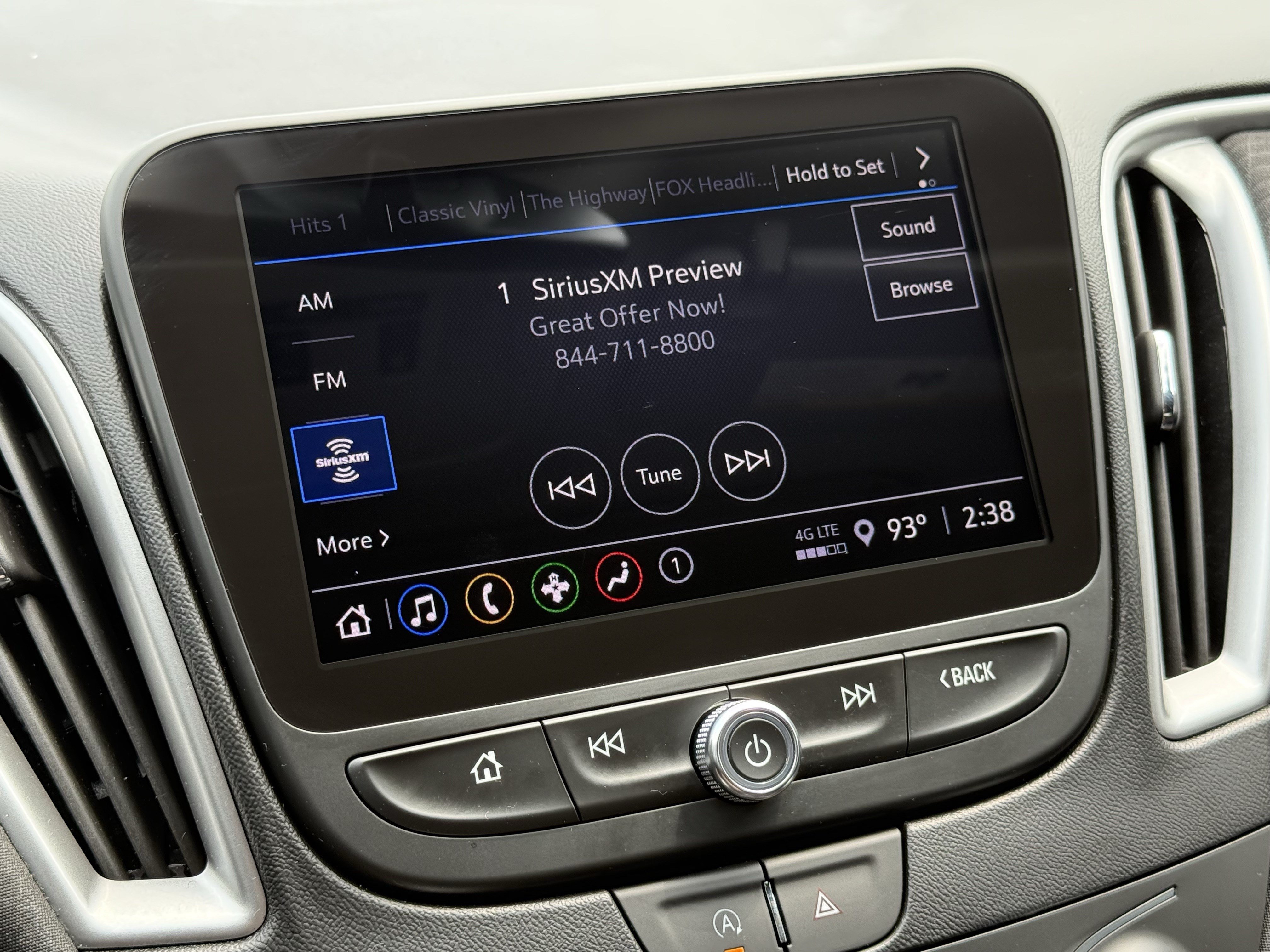 Used 2023 Chevrolet Malibu LT FWD image 26