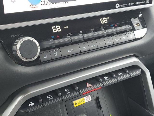 Used 2023 Toyota Tundra Platinum w/ Advanced Package image 17