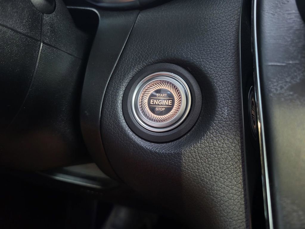 Used 2021 Mercedes-Benz GLC 300 image 20