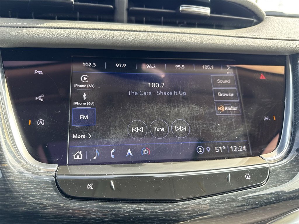 Used 2023 Cadillac XT6 Premium Luxury w/ Technology Package image 16