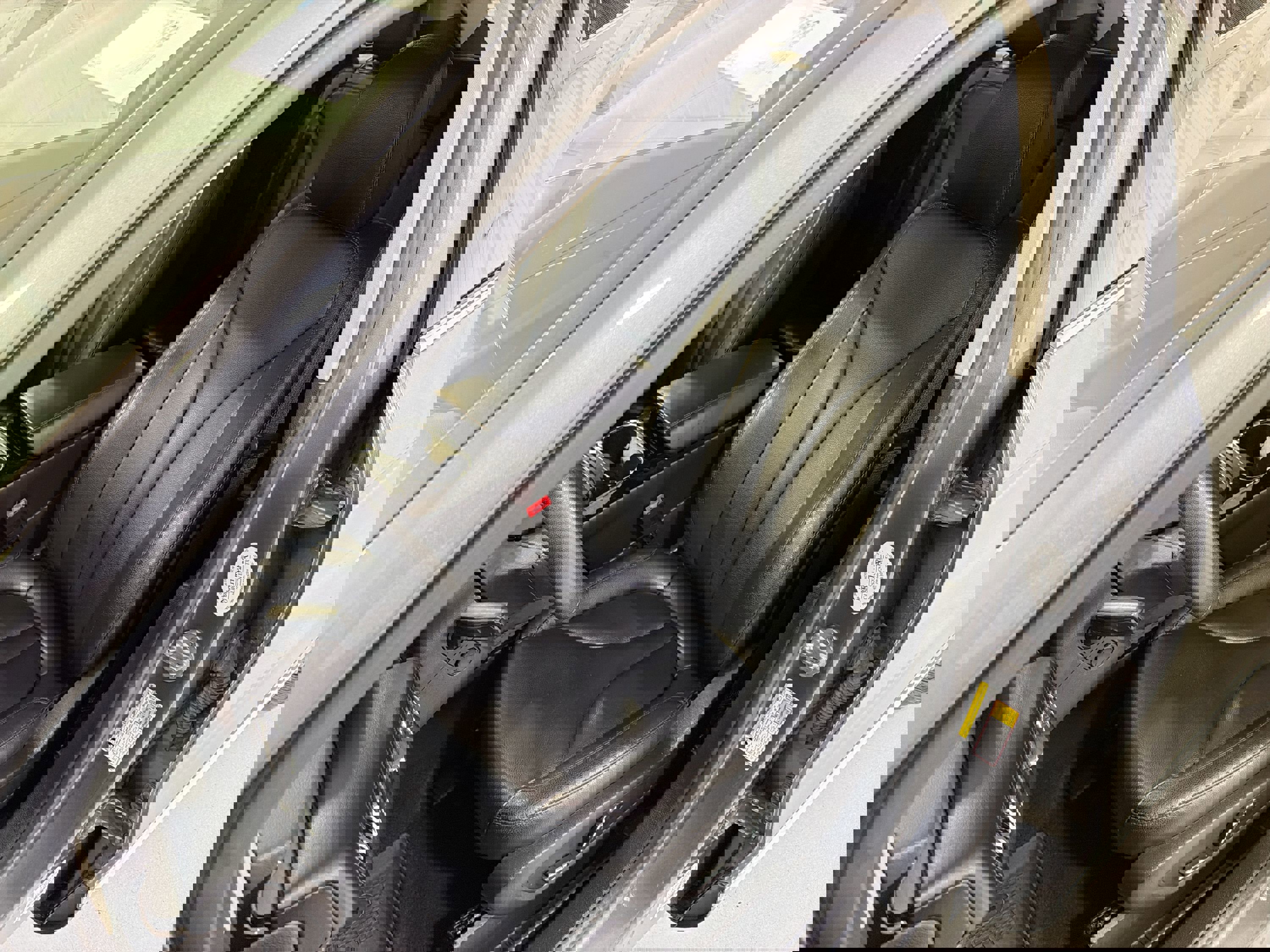 Used 2022 Lincoln Nautilus FWD w/ Premium Package image 10