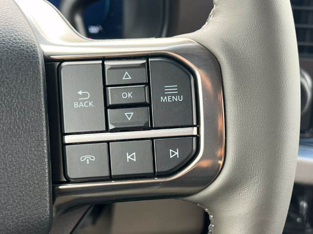 New 2026 Ford F350 4x4 Crew Cab Super Duty image 32