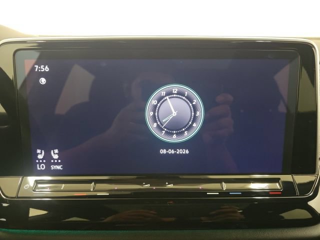 Used 2024 Volkswagen Atlas Cross Sport SEL R-Line AWD/4WD image 23