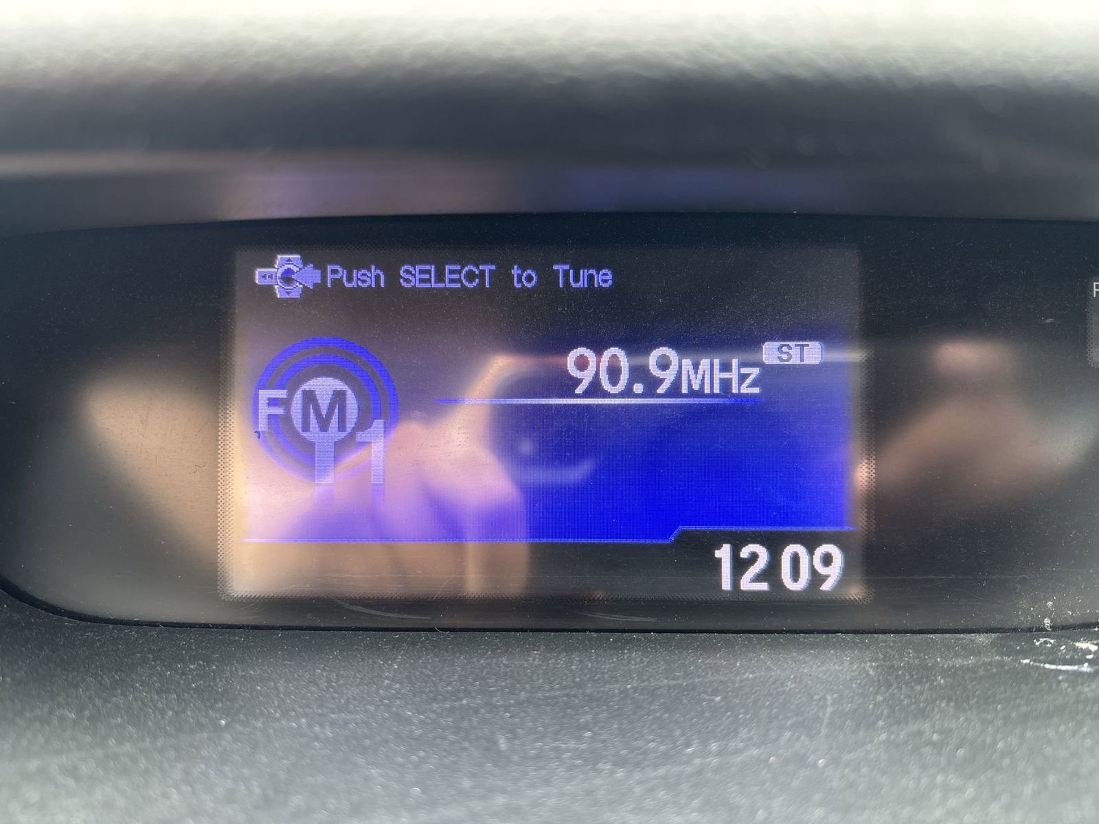 Used 2016 Honda CR-V LX image 17