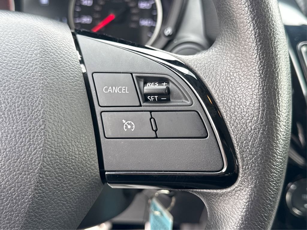 Used 2022 Mitsubishi Eclipse Cross LE image 25