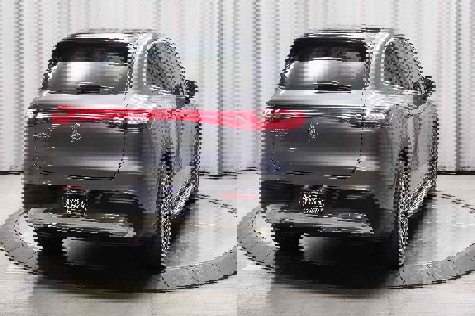 Certified 2023 Mercedes-Benz EQS 450+ SUV image 4