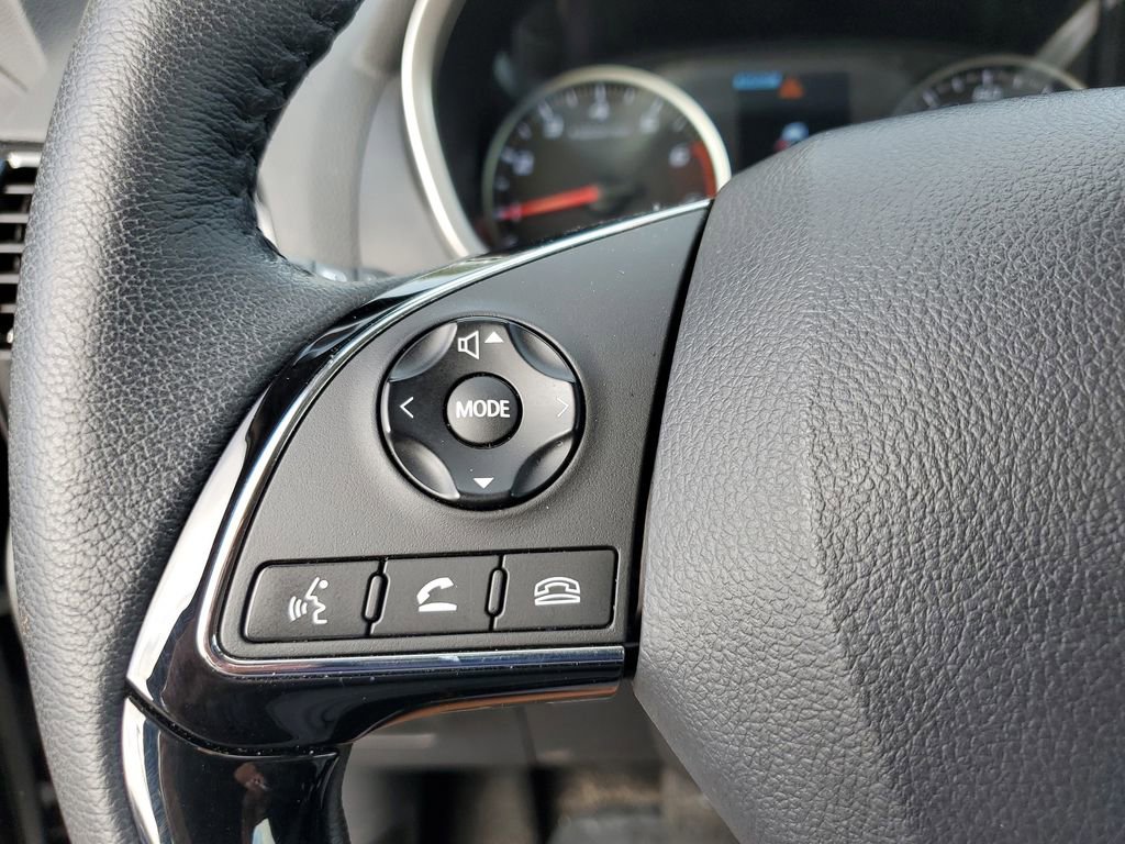 Used 2025 Mitsubishi Eclipse Cross Black Edition image 22