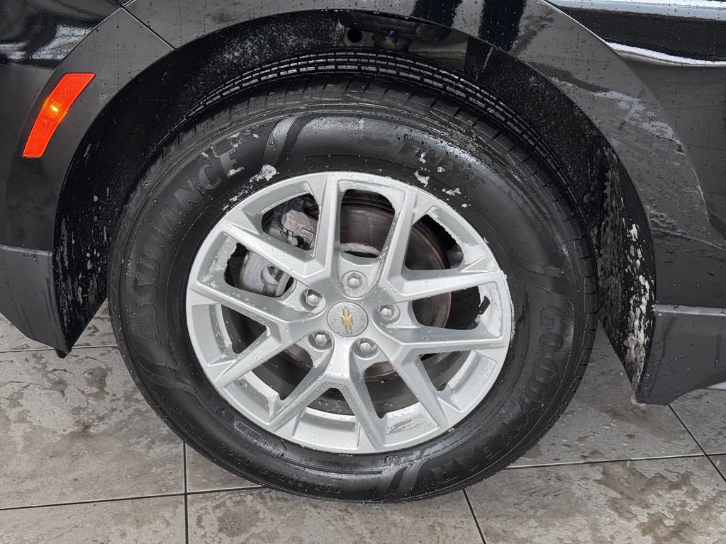 Certified 2023 Chevrolet Equinox LS w/ LS Convenience Package image 4