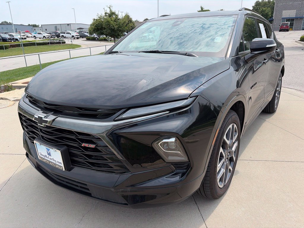 Used 2025 Chevrolet Blazer RS FWD image 4