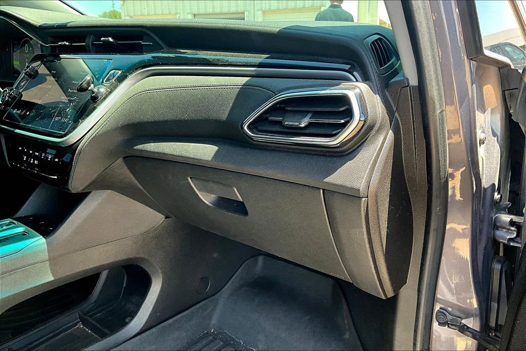 Used 2023 Chevrolet Bolt LT image 18