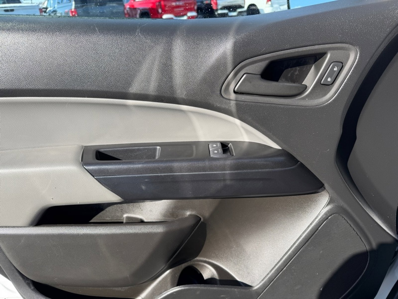 Used 2022 Chevrolet Colorado W/T image 33