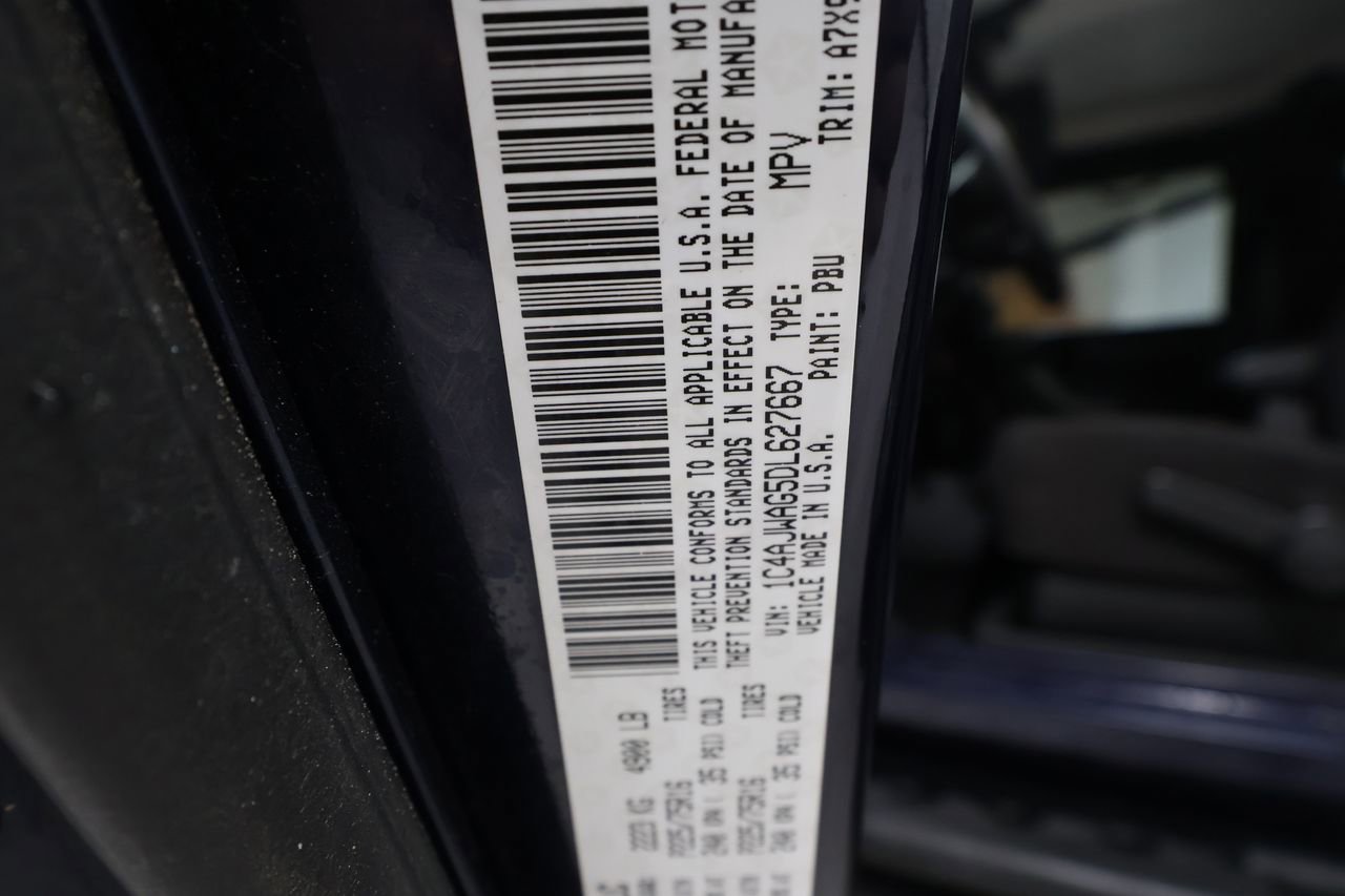 Used 2013 Jeep Wrangler Sport AWD/4WD image 18