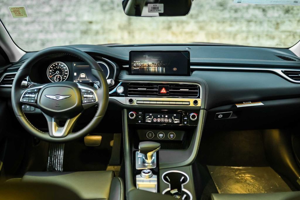 New 2026 Genesis G70 2.5T image 11