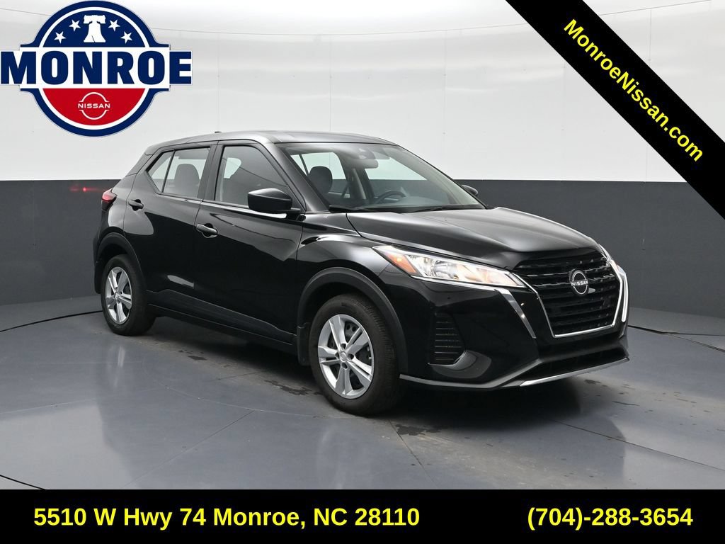 Certified 2025 Nissan Kicks Play S