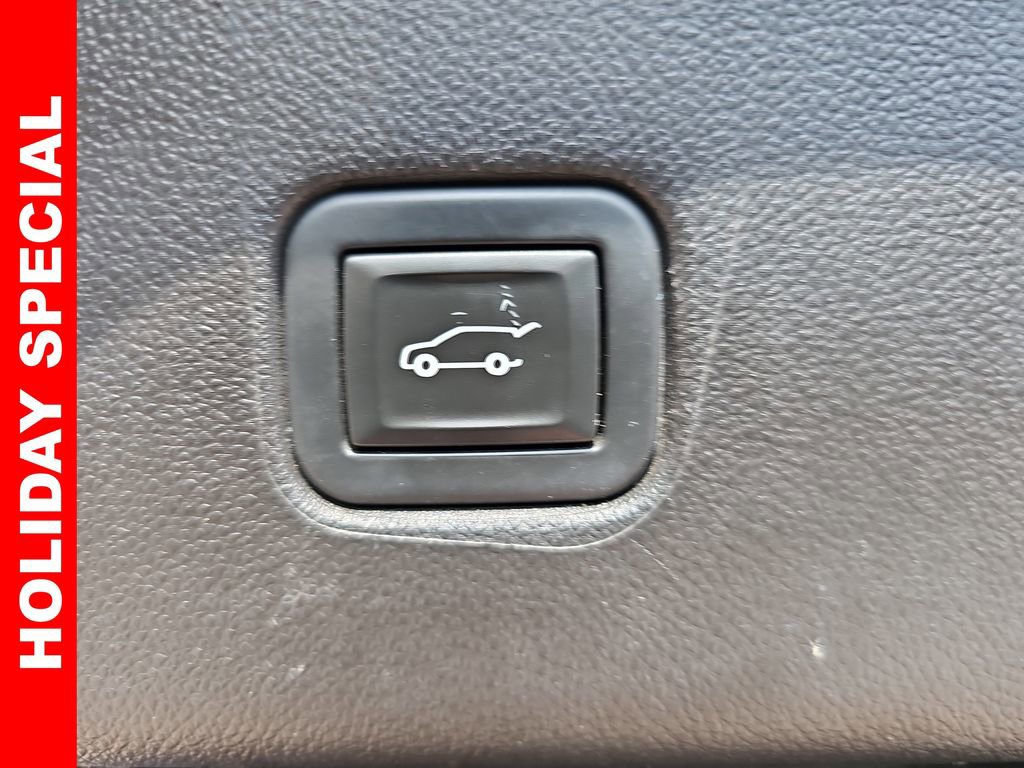 Used 2021 Chevrolet Blazer RS w/ Enhanced Convenience Package image 13