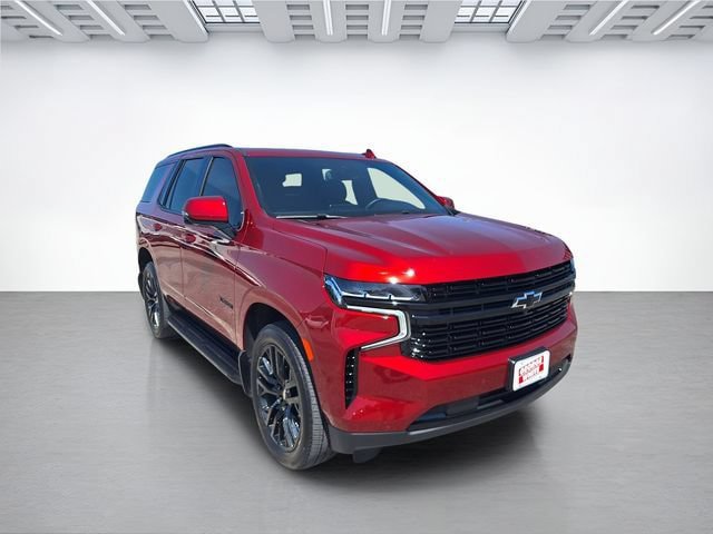 Used 2023 Chevrolet Tahoe RST w/ Luxury Package AWD/4WD image 2
