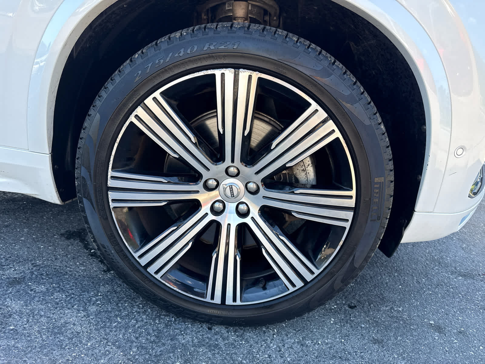 Used 2022 Volvo XC90 T8 Inscription w/ Advanced Package AWD/4WD image 9
