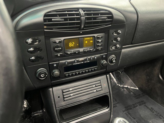 Used 2000 Porsche 911 Cabriolet image 20