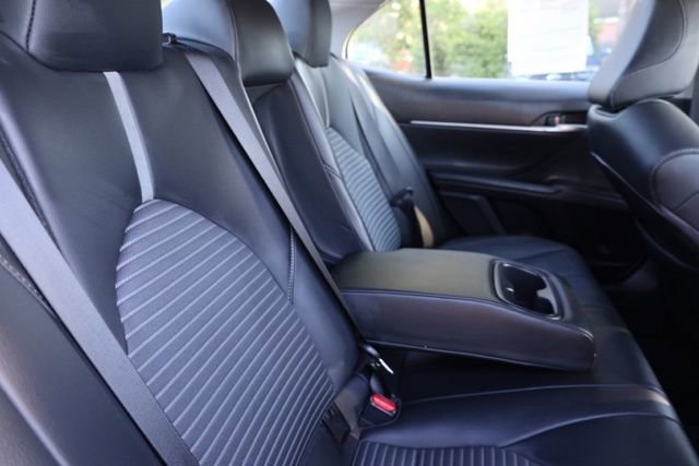 Used 2024 Toyota Camry SE image 32