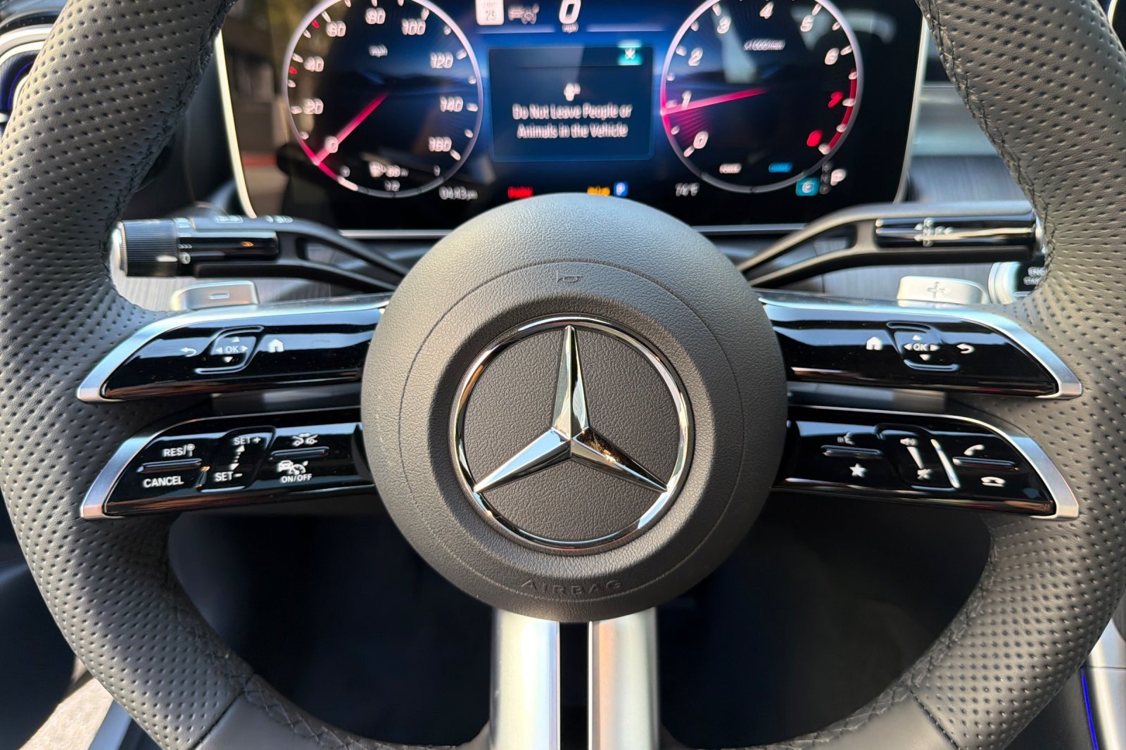 New 2026 Mercedes-Benz CLE 300 4MATIC Coupe image 22