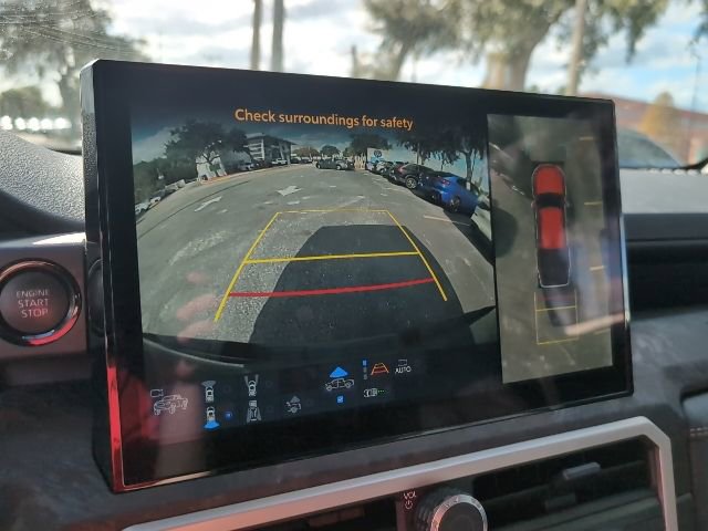 Used 2024 Toyota Tacoma Limited w/ Limited Package (LT) image 16