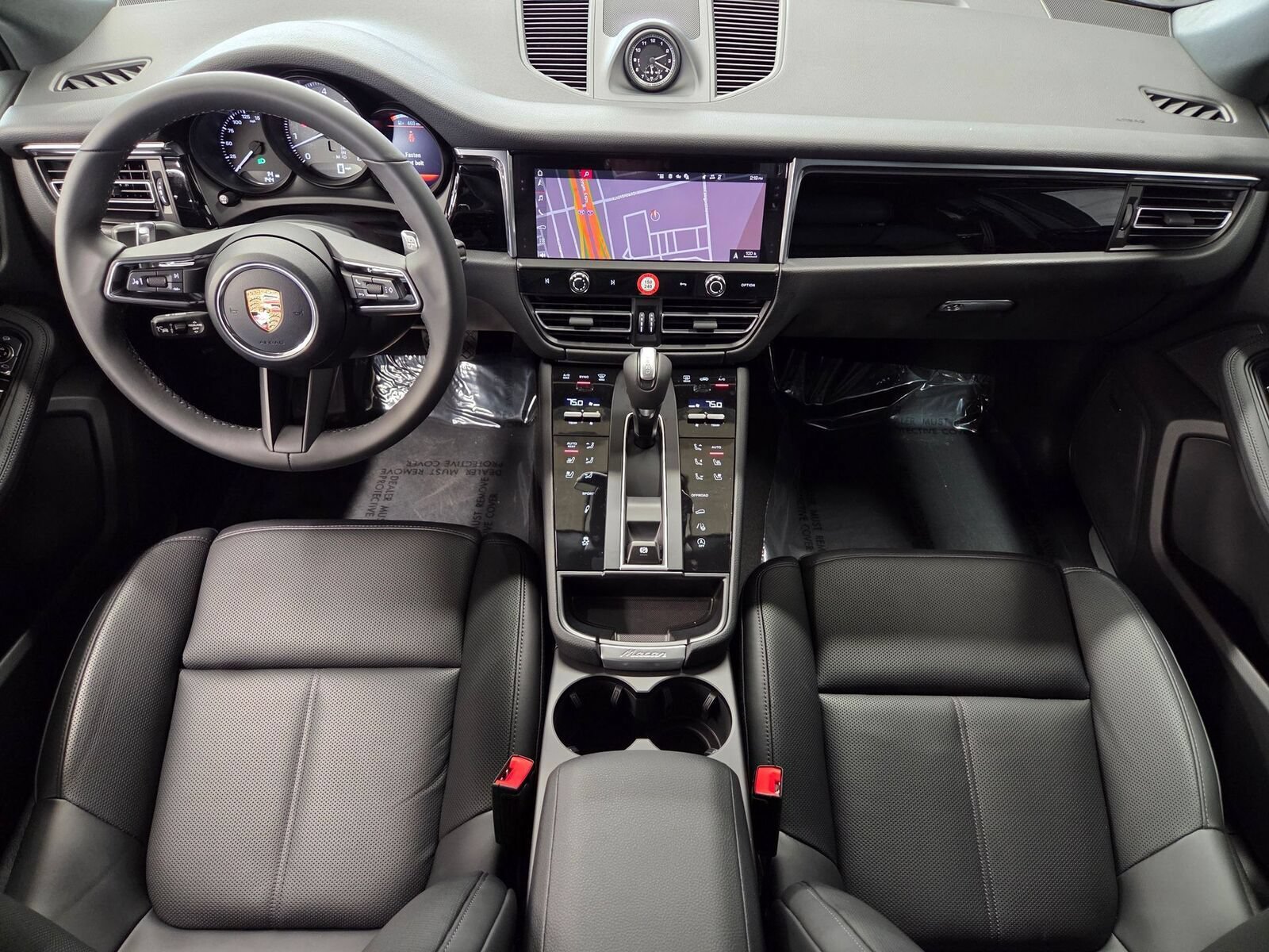 Certified 2026 Porsche Macan S AWD/4WD image 13
