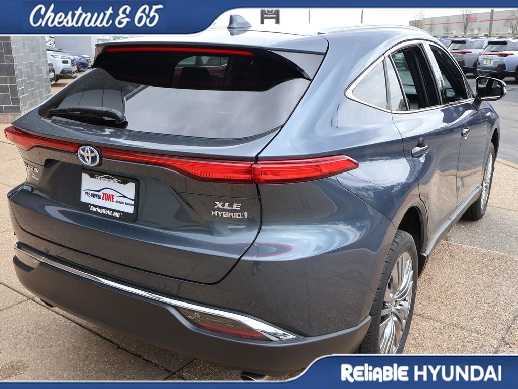 Used 2021 Toyota Venza XLE w/ Softex Package image 6