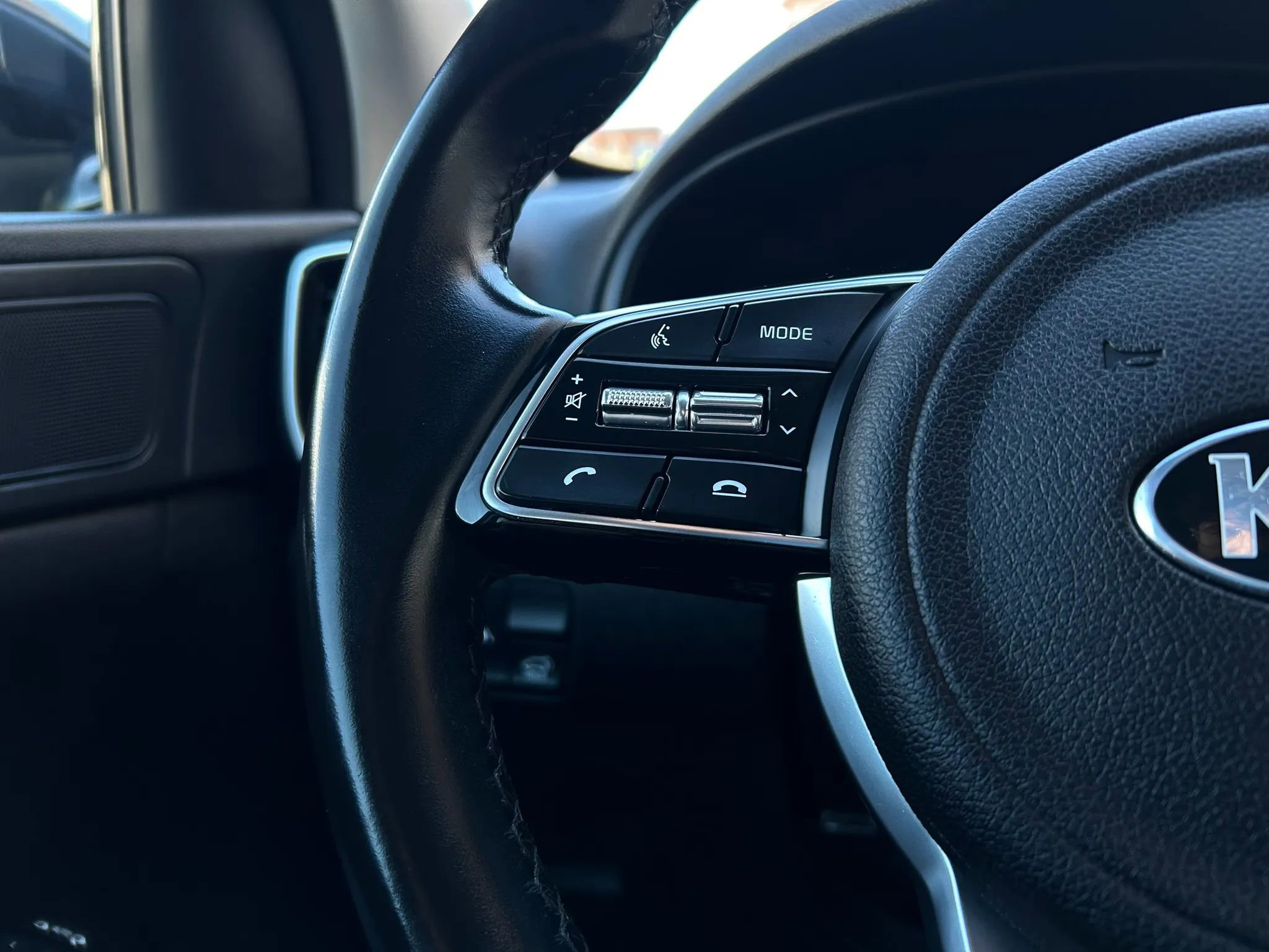 Used 2020 Kia Sportage EX image 14