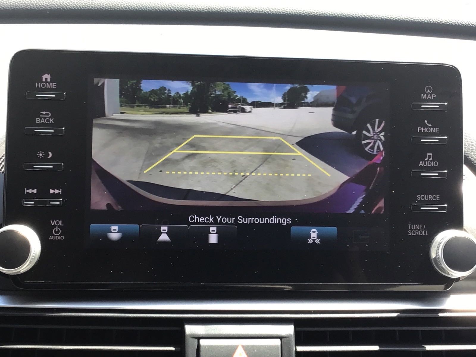 Used 2022 Honda Accord Touring image 21