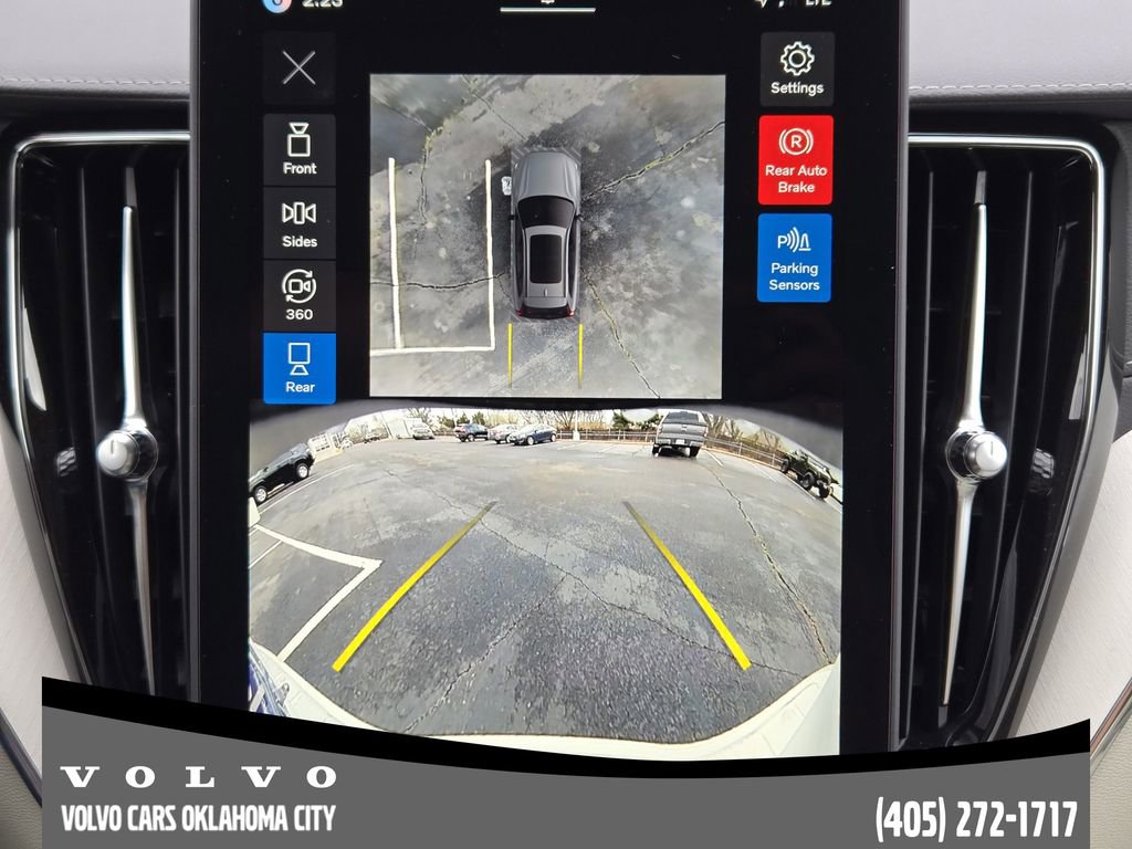 New 2026 Volvo XC60 T8 Ultra w/ Protection Package Premier image 17