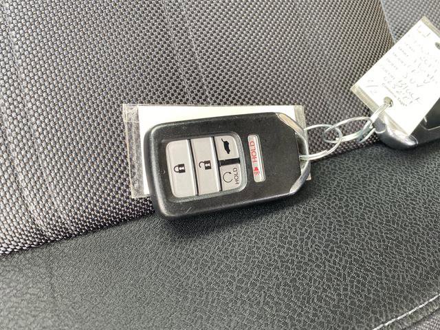 Used 2019 Honda CR-V EX image 26