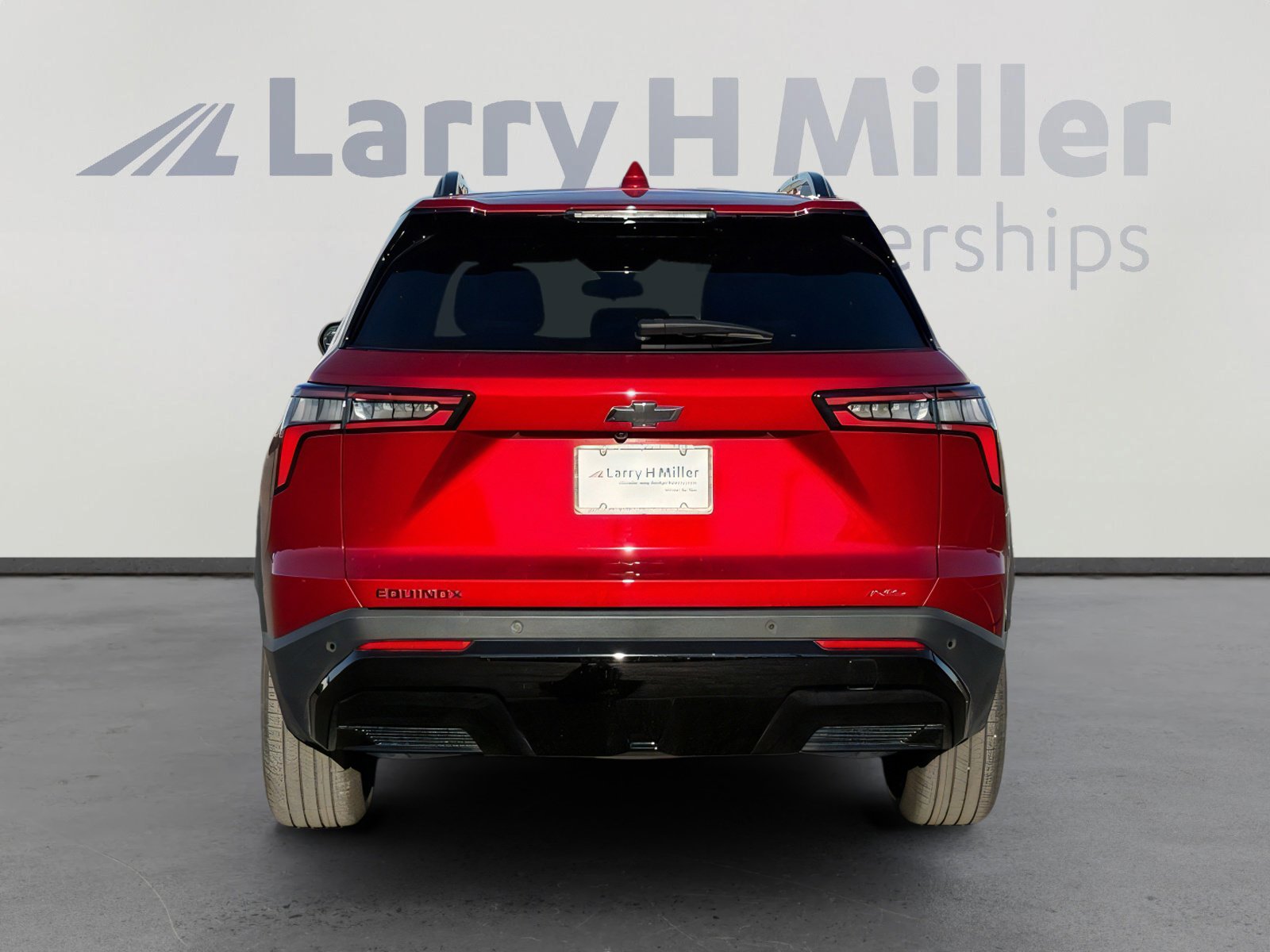 Used 2025 Chevrolet Equinox RS w/ Convenience Package III image 4