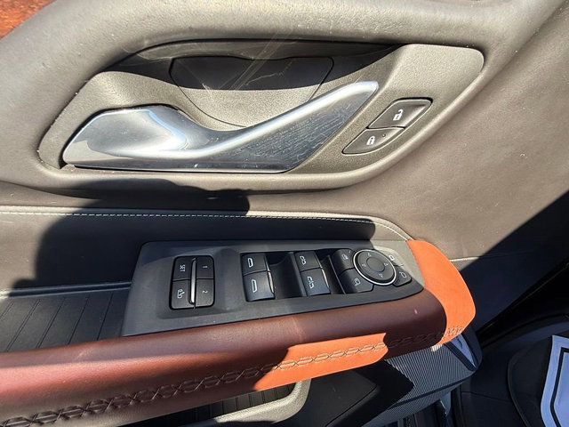 Certified 2023 GMC Yukon Denali Ultimate image 29