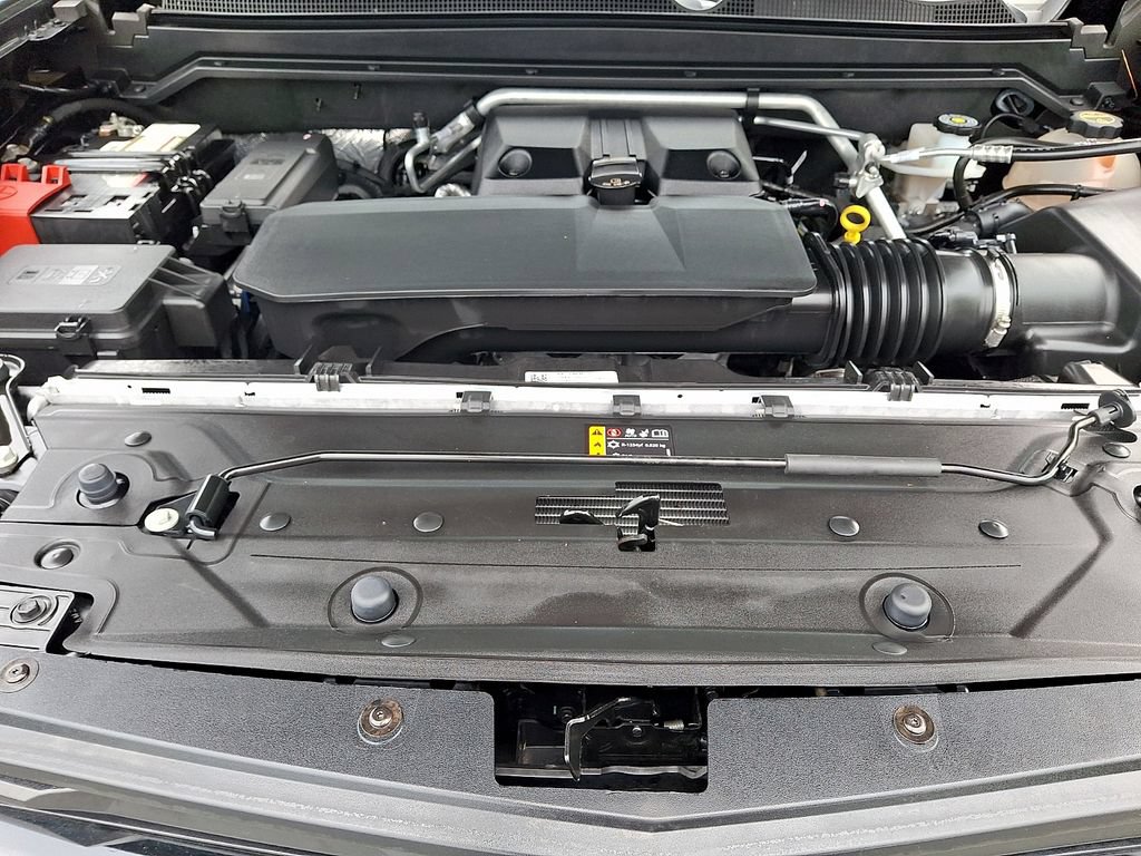 Certified 2024 Chevrolet Colorado Z71 w/ Z71 Convenience Package 2 AWD/4WD image 26