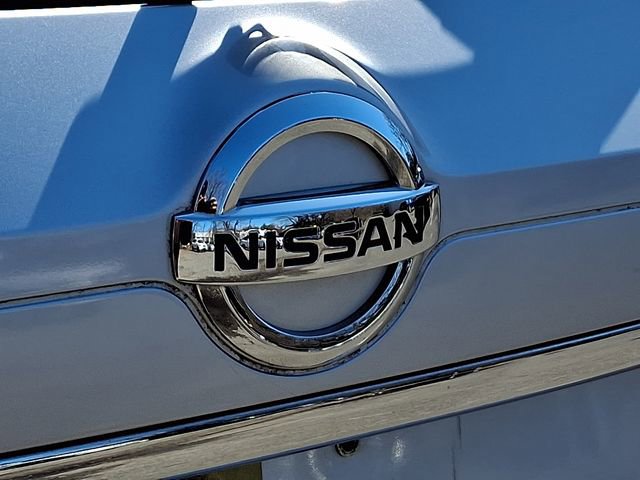 Used 2019 Nissan Rogue SV image 30