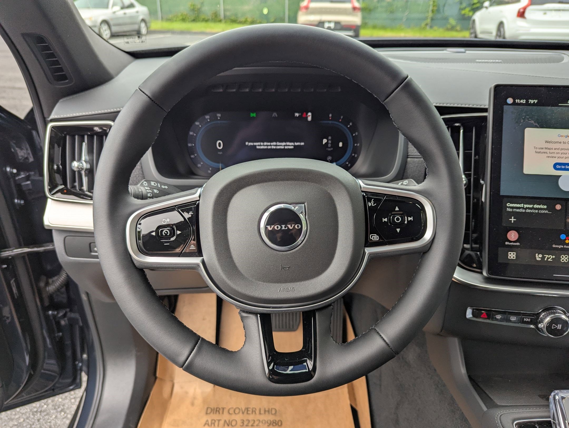 New 2025 Volvo XC90 B6 Ultra w/ Protection Package Premier image 10