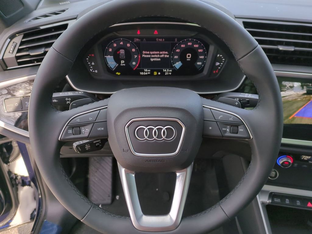 New 2025 Audi Q3 2.0T Premium image 10