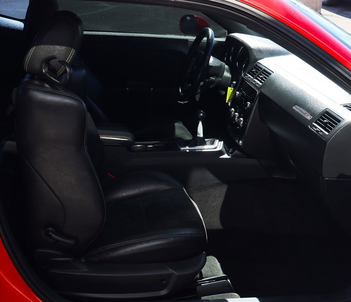 Used 2009 Dodge Challenger SRT8 RWD image 23