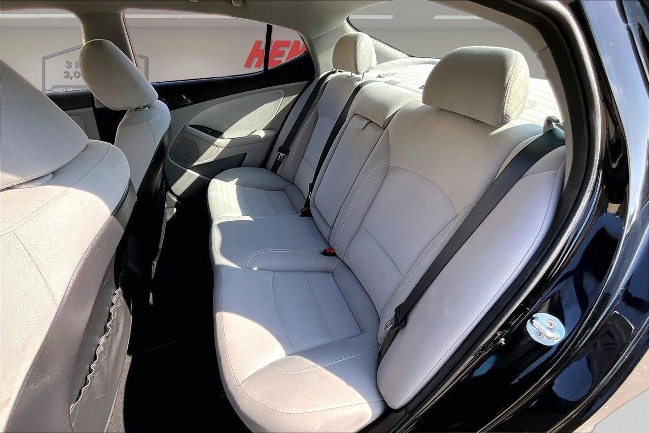 Used 2013 Kia Optima LX FWD image 23