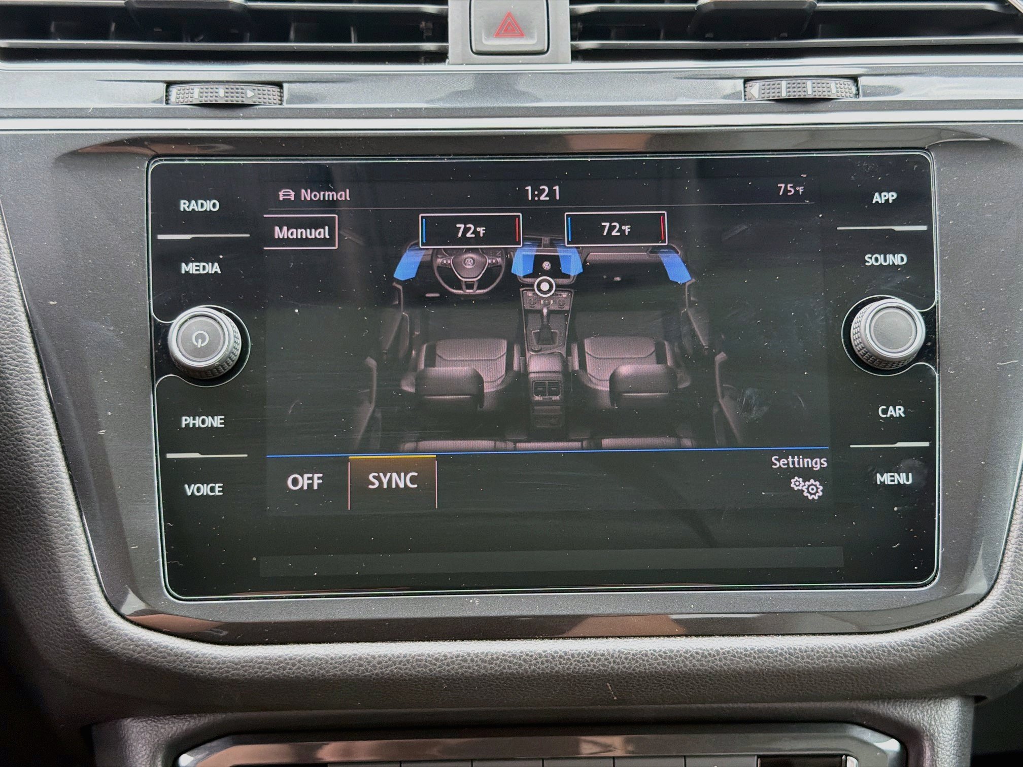 Used 2019 Volkswagen Tiguan SE w/ Panoramic Sunroof Package AWD/4WD image 32