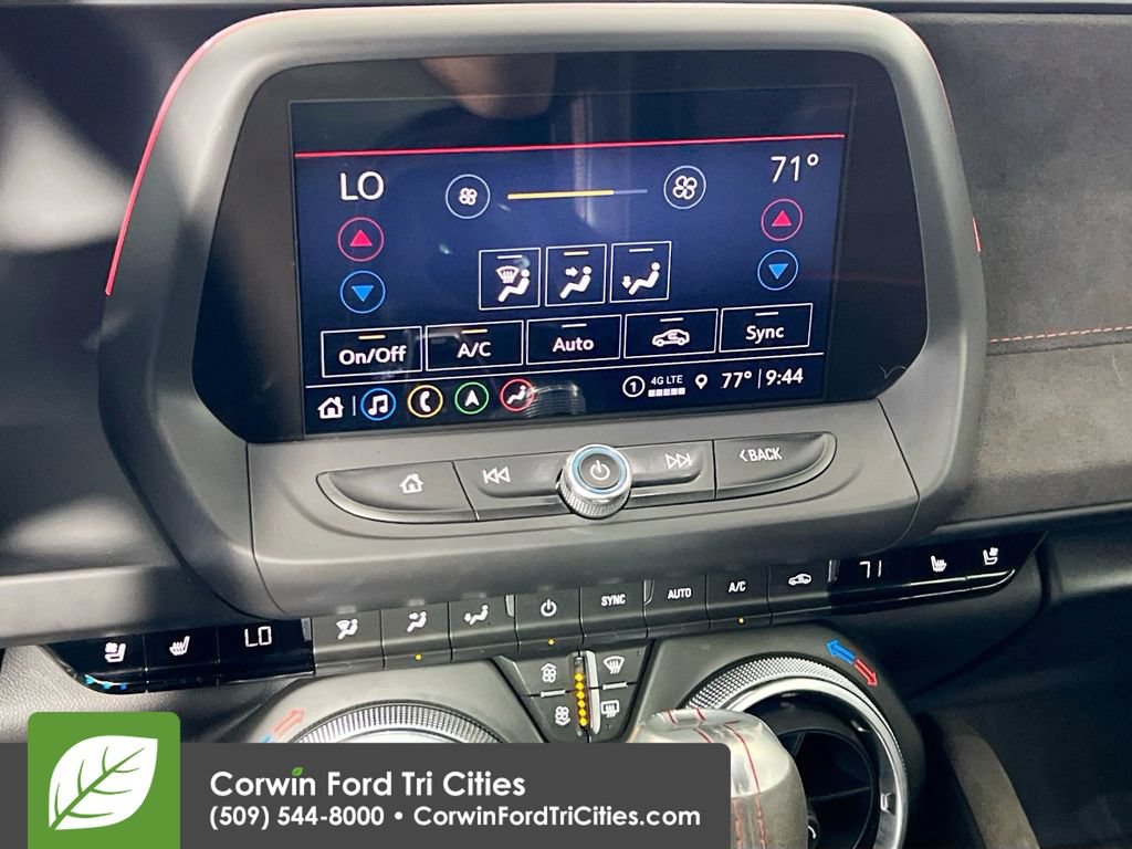 Used 2022 Chevrolet Camaro ZL1 RWD image 8
