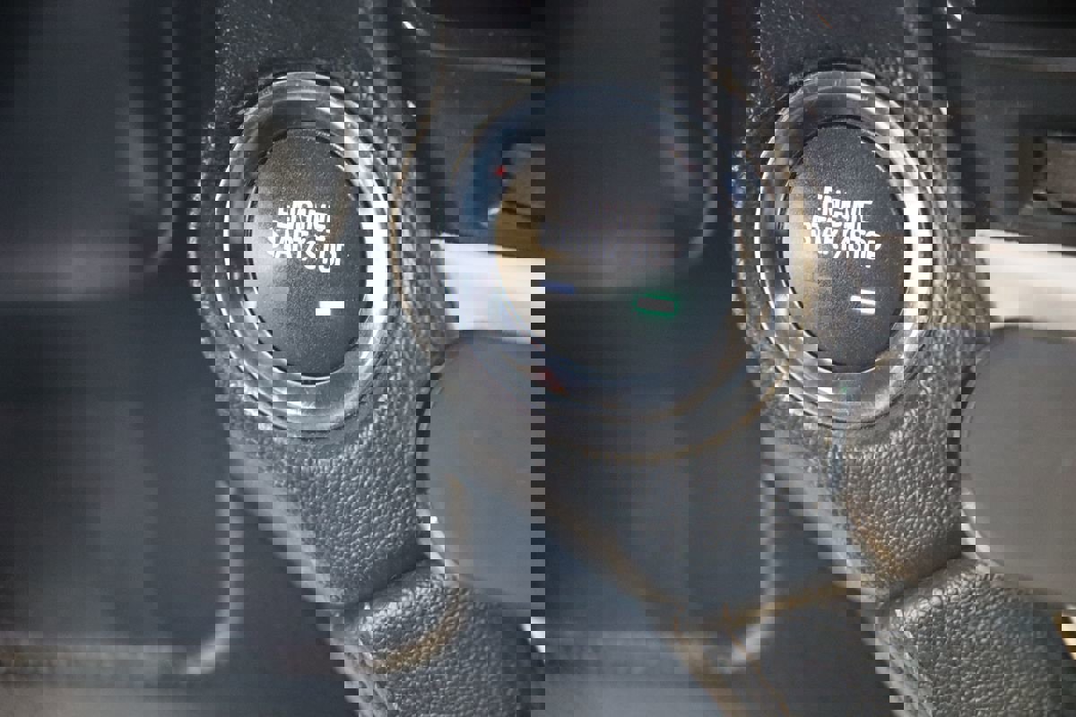 Used 2015 GMC Yukon SLT w/ HD Trailering Package image 54