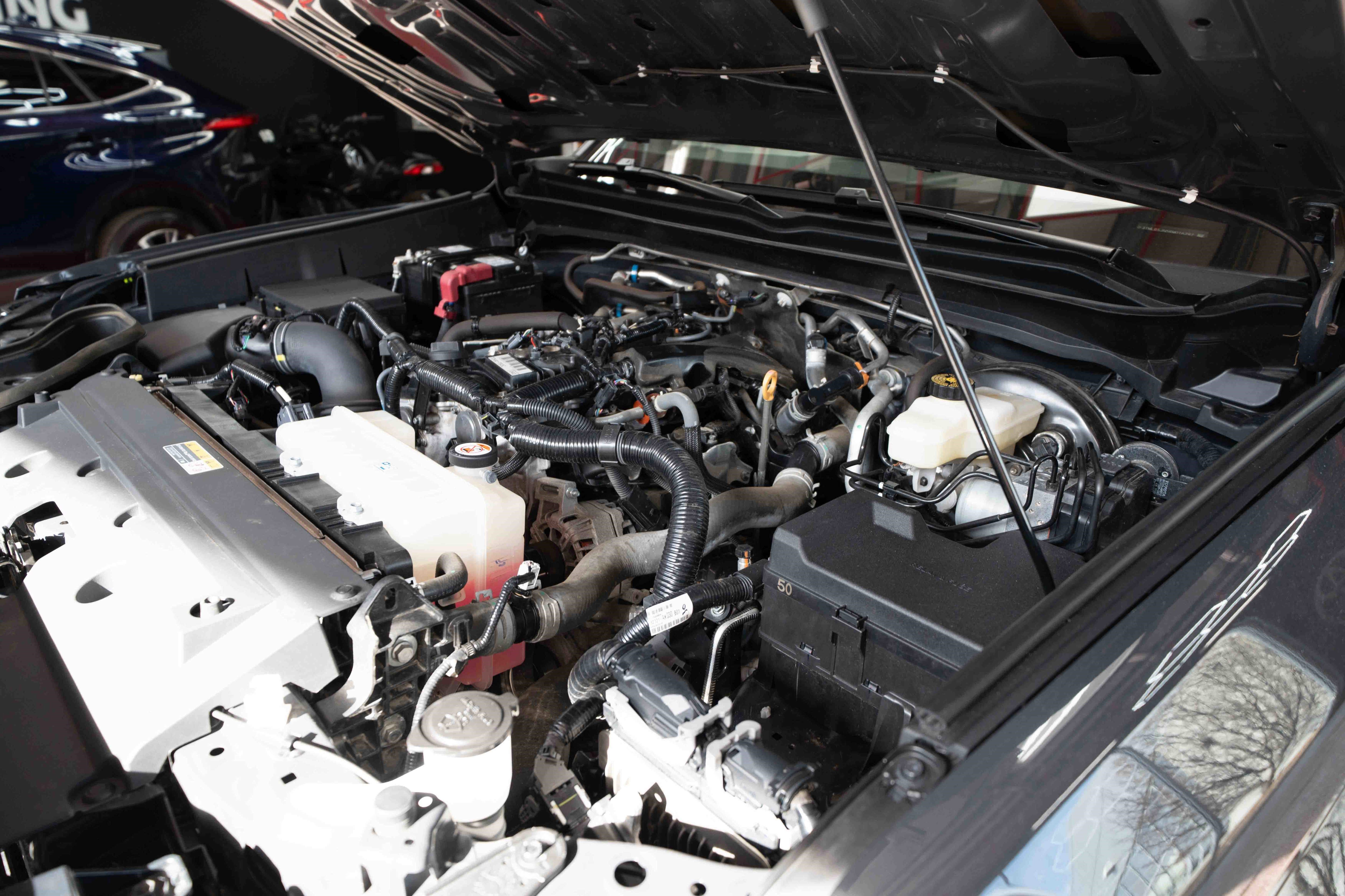 Used 2024 Toyota Tacoma SR5 image 32