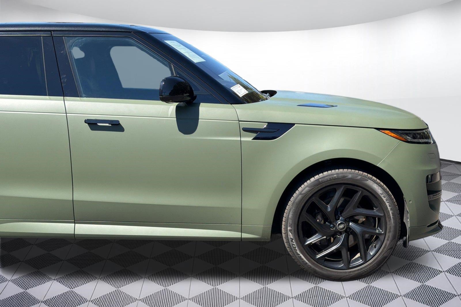 Used 2023 Land Rover Range Rover Sport SE Dynamic AWD/4WD image 35