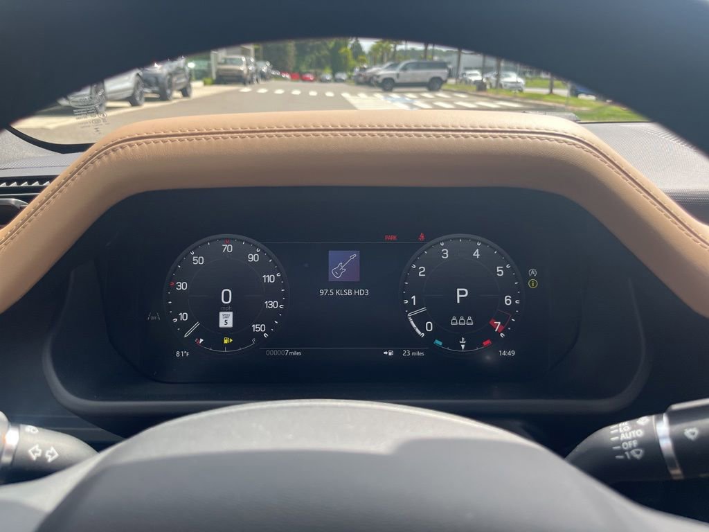 New 2026 Land Rover Defender 110 X-Dynamic SE AWD/4WD image 25