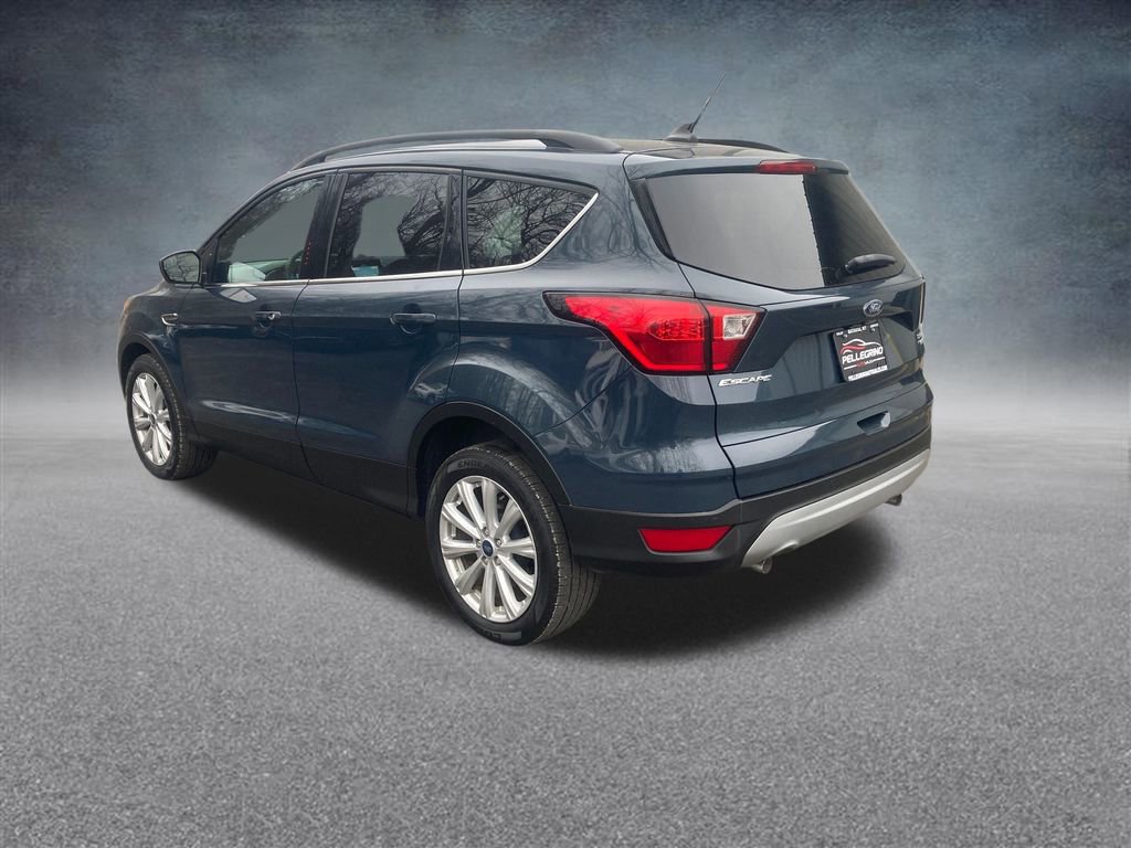 Used 2019 Ford Escape SEL image 3